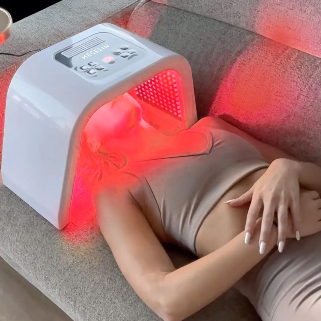 Voruva™ - LED Light Therapy